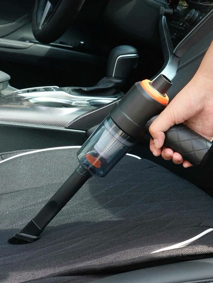 Combo Aspiradora para Carro + Transmisor Bluetooth Multifuncional